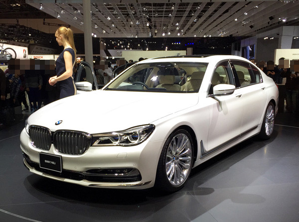 BMW　New7シリーズ