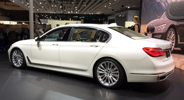 BMW　New7シリーズ