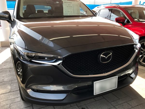 マツダ・CX-5・マシーングレープレミアムメタリック・フロント