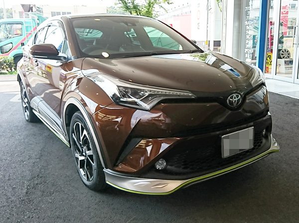 トヨタ・C-HR　1.2Lガソリンターボ