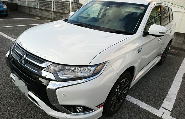 三菱・アウトランダーPHEV