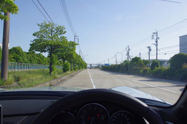 マツダ・ロードスターSレザーパッケージ　運転席からの視界